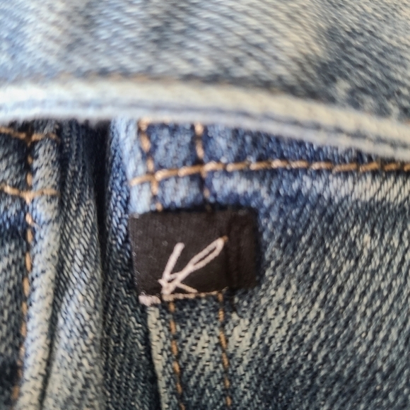 REPURPOSED Maurice's Patchwork Distressed Blue Denim Mini Skirt Size 27 - Picture 10 of 12